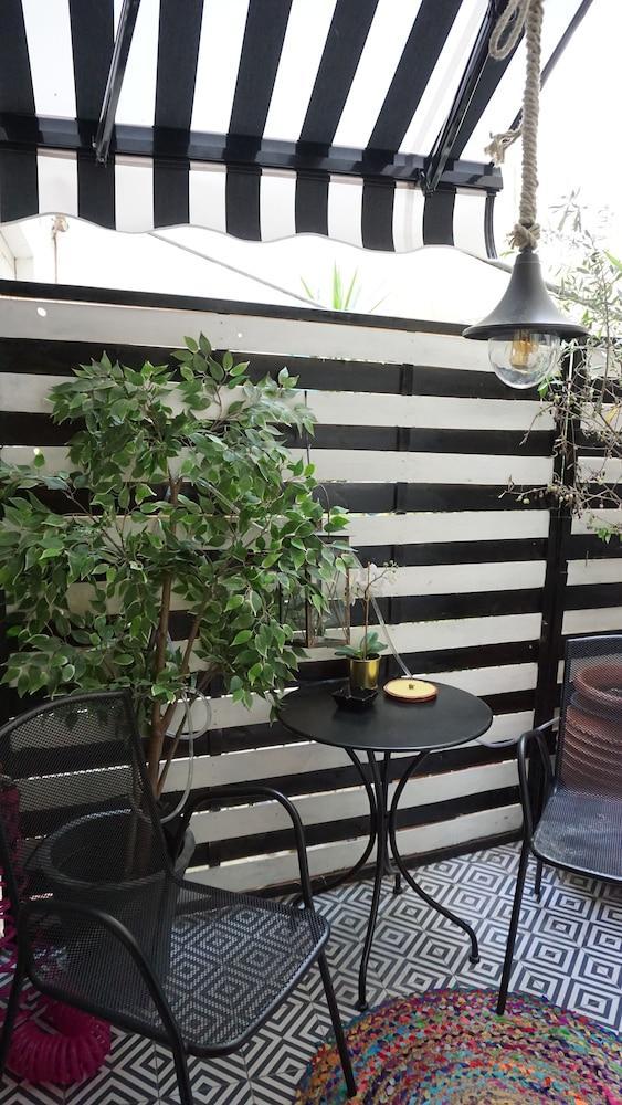 Exclusive Design Studio With Yard أثينا المظهر الخارجي الصورة