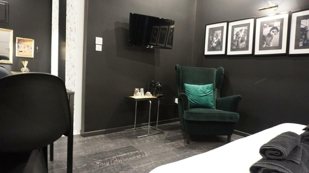 Exclusive Design Studio With Yard أثينا المظهر الخارجي الصورة